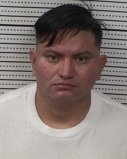 GERSON DUENAS-DE LA ROSA mugshot - Las Cruces arrest booking photo, Doña Ana County