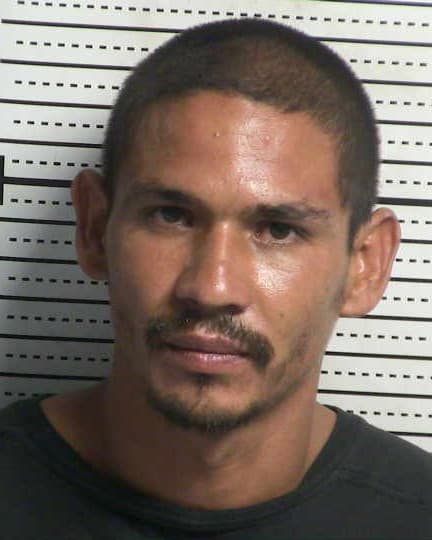 OSCAR MANUEL GONZALEZ mugshot - Las Cruces arrest booking photo, Doña Ana County