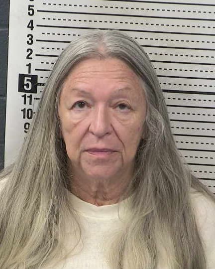 LINDA D SUTHERLAND mugshot - Las Cruces arrest booking photo, Doña Ana County